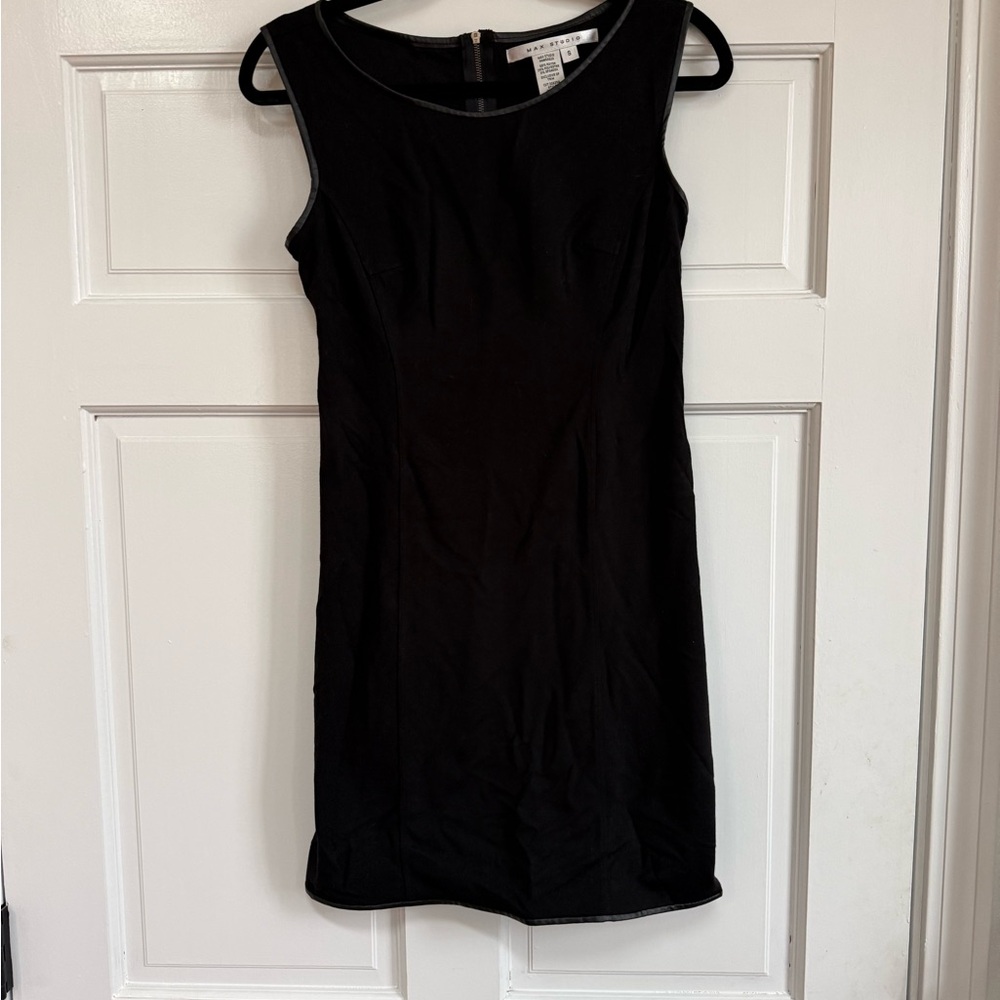Max Studio Black Sleeveless Mini Sheath Dress